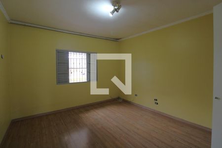 Suíte de casa à venda com 3 quartos, 185m² em Vila São Paulo, São Paulo