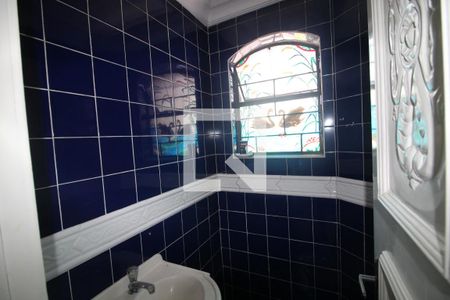 Lavabo de apartamento para alugar com 3 quartos, 100m² em Igara, Canoas