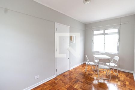 Sala de apartamento para alugar com 1 quarto, 39m² em Jardim São Paulo, São Paulo