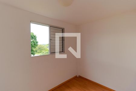 Quarto 01 de apartamento à venda com 2 quartos, 60m² em Jardim García, Campinas