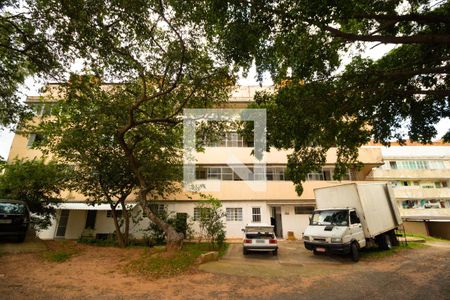 Apartamento para alugar com 60m², 2 quartos e 1 vaga Apartamento para alugar com 60m², 2 quartos e 1 vagaFachada