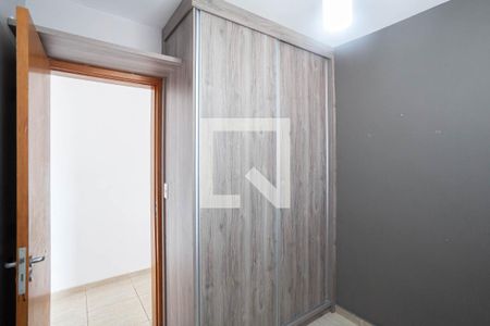 Quarto 1 de apartamento para alugar com 2 quartos, 101m² em Jaqueline, Belo Horizonte