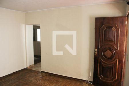 Sala de casa à venda com 2 quartos, 200m² em Jardim Itapemirim, São Paulo