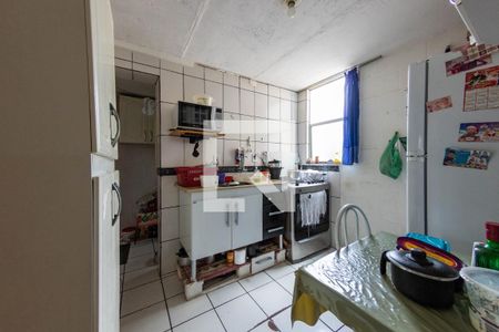 Cozinha de apartamento à venda com 2 quartos, 42m² em Conjunto Habitacional Teotonio Vilela, São Paulo