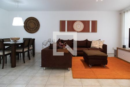 Sala de casa à venda com 4 quartos, 220m² em Recreio dos Bandeirantes, Rio de Janeiro
