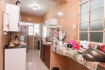 Casa à venda com 120m², 3 quartos e 2 vagas Casa à venda com 120m², 3 quartos e 2 vagasCozinha