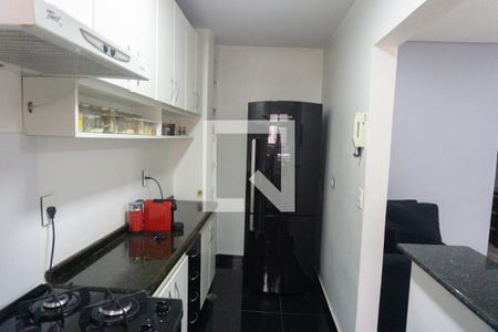 cozinha de apartamento para alugar com 1 quarto, 50m² em Bela Vista, São Paulo