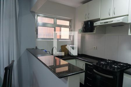 cozinha de apartamento para alugar com 1 quarto, 50m² em Bela Vista, São Paulo