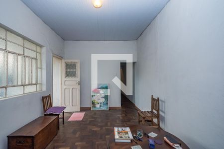 Sala  de casa à venda com 2 quartos, 200m² em Nova Suíssa, Belo Horizonte