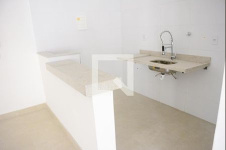 Cozinha de casa de condomínio para alugar com 1 quarto, 42m² em Stella Maris, Salvador