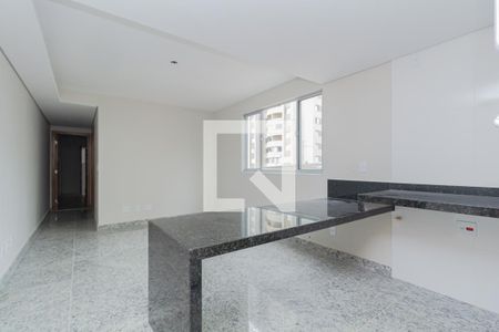 Sala de apartamento à venda com 2 quartos, 57m² em Serra, Belo Horizonte