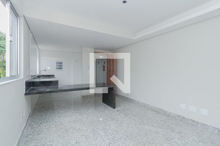 Sala de apartamento à venda com 2 quartos, 57m² em Serra, Belo Horizonte