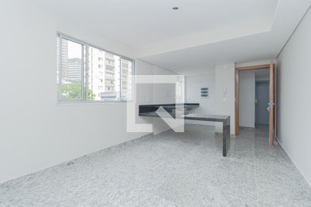 Sala de apartamento à venda com 2 quartos, 57m² em Serra, Belo Horizonte