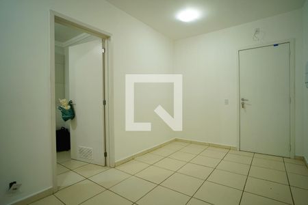 Sala de apartamento para alugar com 2 quartos, 55m² em Jardim Bertanha, Sorocaba