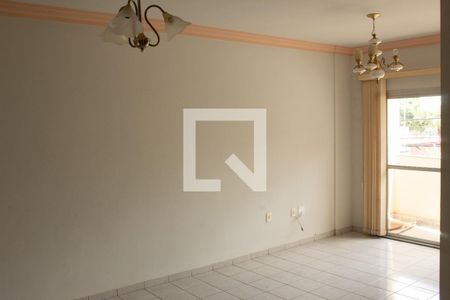 Sala de apartamento para alugar com 3 quartos, 90m² em Saraiva, Uberlândia