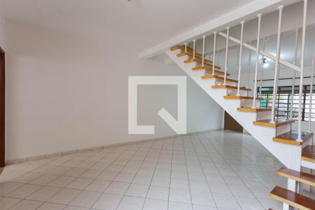 Sala de casa à venda com 3 quartos, 130m² em Chácara Santo Antônio (zona Sul), São Paulo