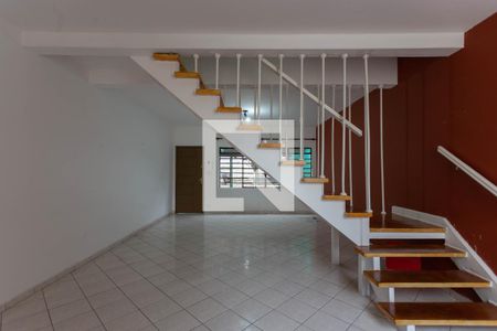 Sala de casa à venda com 3 quartos, 130m² em Chácara Santo Antônio (zona Sul), São Paulo