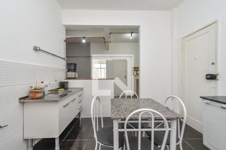 Apartamento à venda com 70m², 2 quartos e sem vaga Apartamento à venda com 70m², 2 quartos e sem vagaCozinha