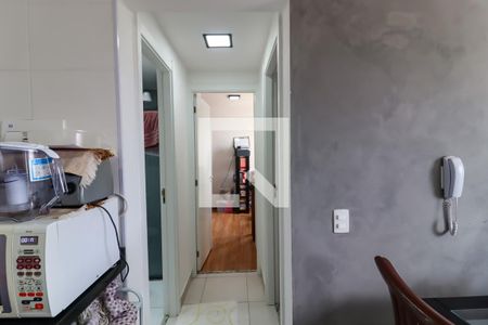 Corredor de apartamento para alugar com 2 quartos, 35m² em Parque Munhoz, São Paulo