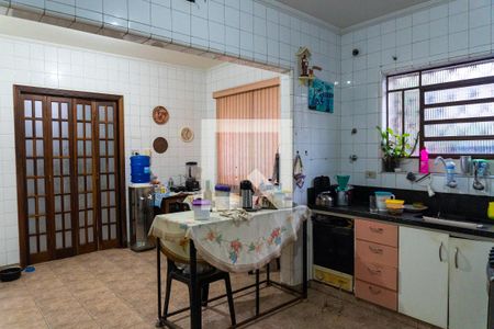 Casa para alugar com 200m², 4 quartos e 9 vagas Casa para alugar com 200m², 4 quartos e 9 vagasCozinha
