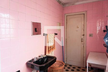Casa para alugar com 200m², 4 quartos e 9 vagas Casa para alugar com 200m², 4 quartos e 9 vagasBanheiro 1