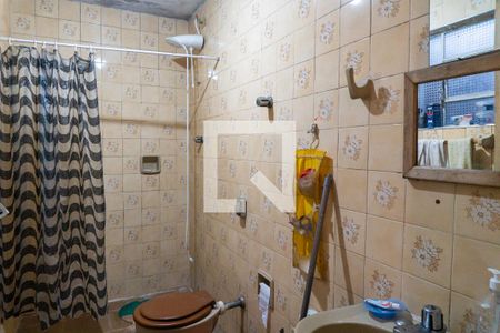 Casa para alugar com 200m², 4 quartos e 9 vagas Casa para alugar com 200m², 4 quartos e 9 vagasBanheiro de Serviço