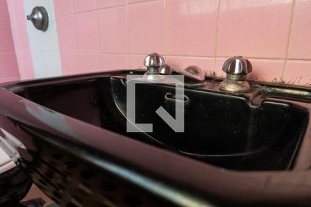 Casa para alugar com 200m², 4 quartos e 9 vagas Casa para alugar com 200m², 4 quartos e 9 vagasBanheiro 1 Detalhe