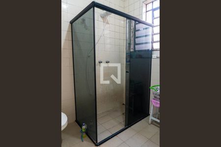 Casa para alugar com 200m², 4 quartos e 9 vagas Casa para alugar com 200m², 4 quartos e 9 vagasBanheiro 2 Detalhe