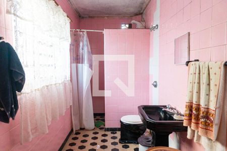 Casa para alugar com 200m², 4 quartos e 9 vagas Casa para alugar com 200m², 4 quartos e 9 vagasBanheiro 1