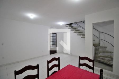 Sala de apartamento para alugar com 2 quartos, 154m² em Porto Velho, São Gonçalo