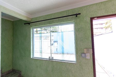 Sala de casa para alugar com 2 quartos, 120m² em Vila Ré, São Paulo