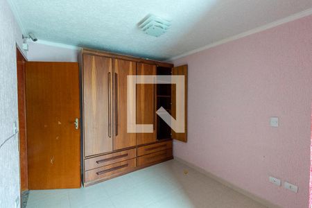 Quarto Suíte 1 de casa para alugar com 2 quartos, 120m² em Vila Ré, São Paulo