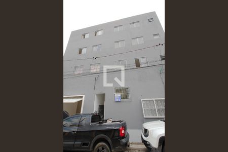 Fachada  de kitnet/studio para alugar com 1 quarto, 44m² em Parque Pinheiros, Taboão da Serra