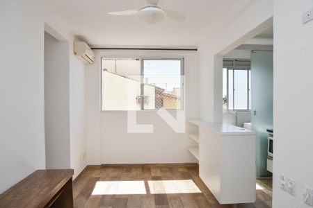 Sala de apartamento à venda com 3 quartos, 59m² em Sarandi, Porto Alegre