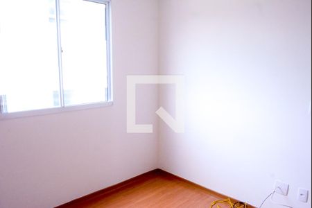 Quarto 2 de apartamento para alugar com 2 quartos, 45m² em Jardim das Margaridas, Salvador