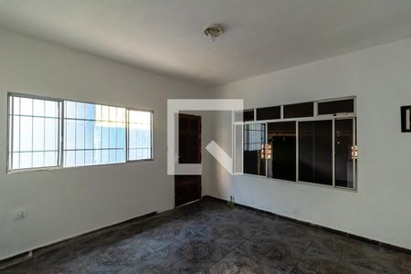 Sala de casa para alugar com 3 quartos, 100m² em Vila São Paulo, Ferraz de Vasconcelos