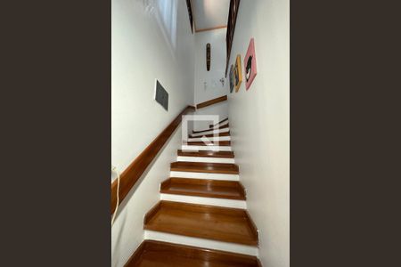 Escada de casa à venda com 4 quartos, 200m² em Jardim America, São Leopoldo