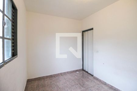 Quarto 1 de casa para alugar com 2 quartos, 100m² em Vila Alzira, São Paulo