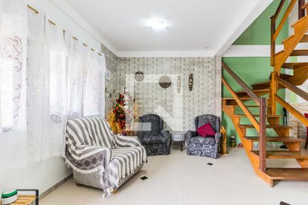 Sala de casa à venda com 4 quartos, 120m² em Hípica, Porto Alegre