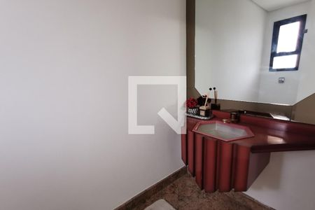 Banheiro sala 3 de apartamento à venda com 5 quartos, 357m² em Retiro, Jundiaí