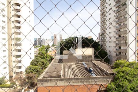 Vista de apartamento à venda com 2 quartos, 65m² em Vila Nova Conceição, São Paulo