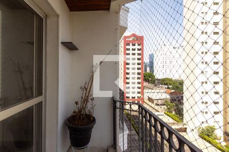 Varanda  de apartamento à venda com 2 quartos, 65m² em Vila Nova Conceição, São Paulo