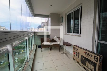 Varanda de apartamento para alugar com 2 quartos, 75m² em Jacarepaguá, Rio de Janeiro