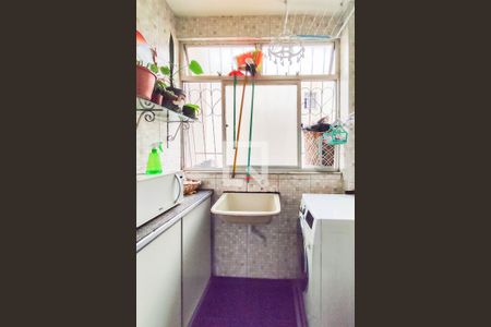 Apartamento para alugar com 200m², 3 quartos e 2 vagas Apartamento para alugar com 200m², 3 quartos e 2 vagasCozinha e Área de Serviço