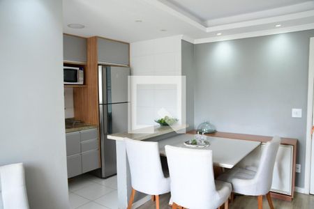 Sala de apartamento para alugar com 2 quartos, 52m² em Jardim Ísis, Cotia