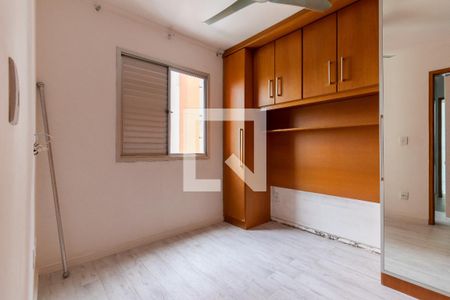 Quarto 1 de apartamento à venda com 2 quartos, 70m² em Vila Taquari, São Paulo