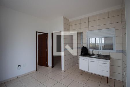 Sala-Cozinha de apartamento para alugar com 2 quartos, 36m² em Jardim Liderança, São Paulo