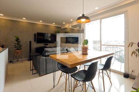 Sala/Cozinha de apartamento para alugar com 3 quartos, 82m² em Vila Augusta, Guarulhos