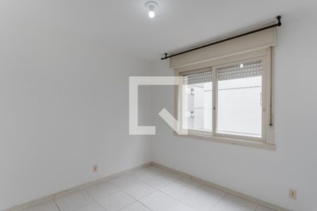 Quarto de apartamento para alugar com 1 quarto, 45m² em Jardim do Salso, Porto Alegre
