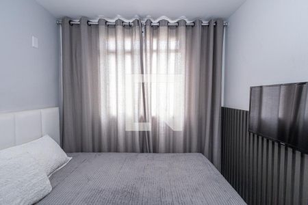 Quarto 2 de apartamento para alugar com 2 quartos, 48m² em Castelo, Belo Horizonte